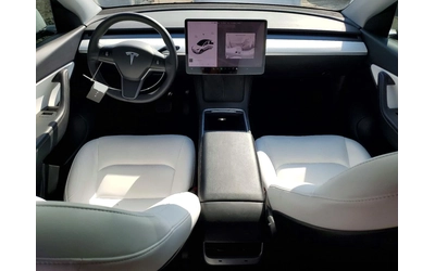 Tesla Model Y Long Range Dual Motor AWD - автомобили, коли, обяви за нови и употребявани 7