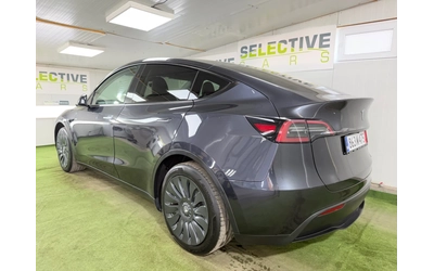 tesla-model-y - 2