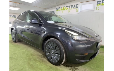 tesla-model-y - 4