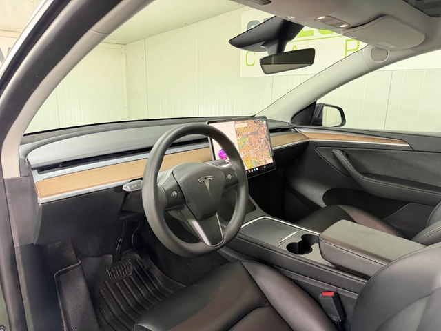 Tesla Model Y 2024 * 23 148km* Dual Motor * Long Range* - автомобили, коли, обяви за нови и употребявани 6