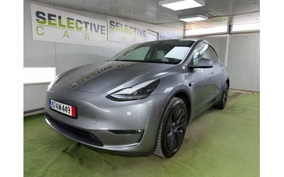 tesla-model-y - 0