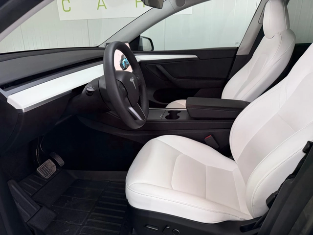 Tesla Model Y LONG RANGE* DUAL MOTOR* 2025* 19000km* - автомобили, коли, обяви за нови и употребявани 10