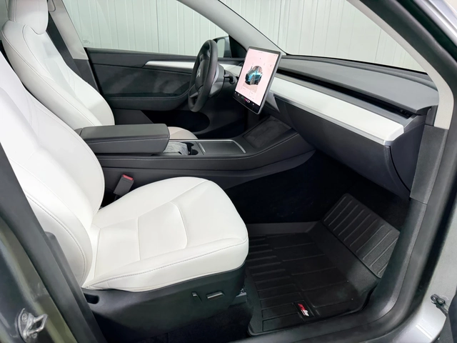 Tesla Model Y LONG RANGE* DUAL MOTOR* 2025* 19000km* - автомобили, коли, обяви за нови и употребявани 11
