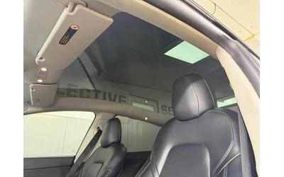 Tesla Model Y Long Range * AWD*  Dual Motor - автомобили, коли, обяви за нови и употребявани 10