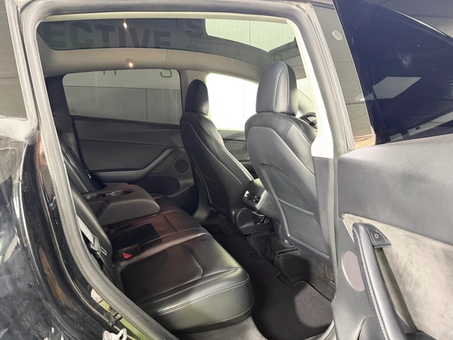Tesla Model Y Long Range * AWD*  Dual Motor - автомобили, коли, обяви за нови и употребявани 16
