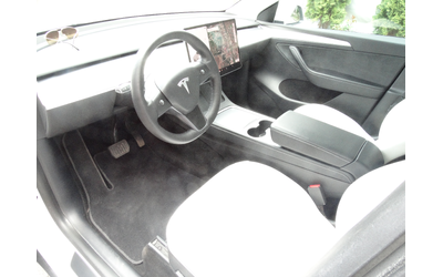 Tesla Model Y DUAI  MOTOR-4X4 - автомобили, коли, обяви за нови и употребявани 9