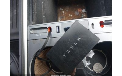 Tesla Model Y ELECTRIC All Wheel Drive - автомобили, коли, обяви за нови и употребявани 10