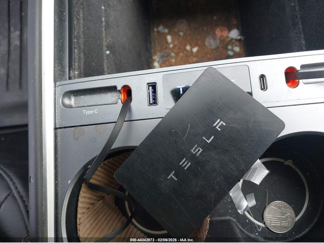 Tesla Model Y ELECTRIC All Wheel Drive - автомобили, коли, обяви за нови и употребявани 10