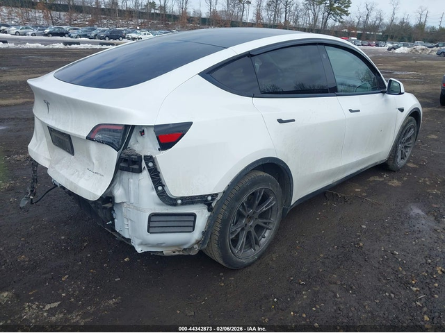 Tesla Model Y ELECTRIC All Wheel Drive - автомобили, коли, обяви за нови и употребявани 3