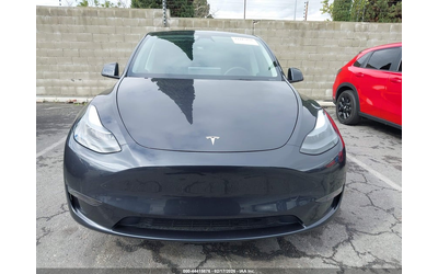 Tesla Model Y ELECTRIC All Wheel Drive - автомобили, коли, обяви за нови и употребявани 11