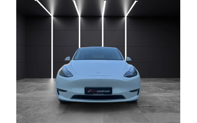 tesla-model-y-long-range-dual-awd - 4