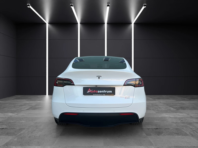 Tesla Model Y Long Range Dual AWD - автомобили, коли, обяви за нови и употребявани 5