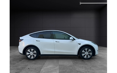 Tesla Model Y Long Range Dual AWD - автомобили, коли, обяви за нови и употребявани 6