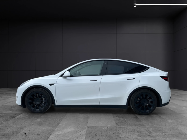 Tesla Model Y Long Range Dual AWD - автомобили, коли, обяви за нови и употребявани 7