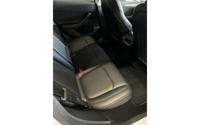 Tesla Model Y Long Range Dual AWD - автомобили, коли, обяви за нови и употребявани 12