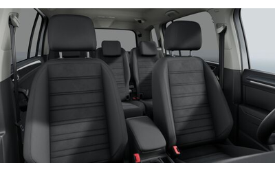 VW Touran Touran Highline 1.5 TSI OPF DSG - автомобили, коли, обяви за нови и употребявани 3