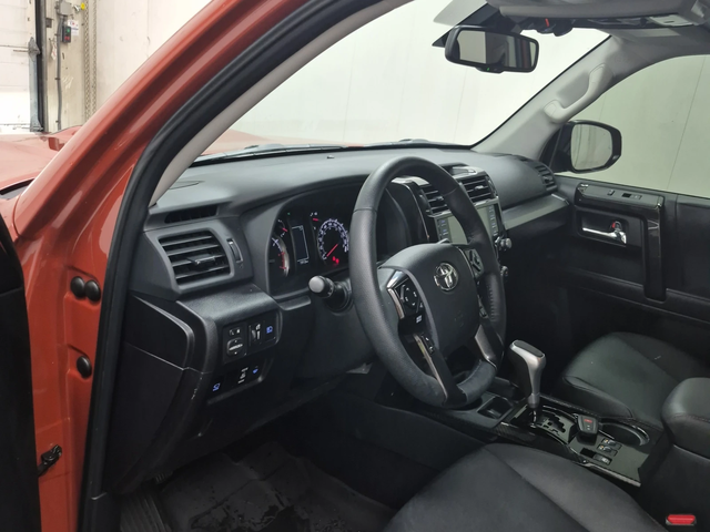 Toyota 4runner 4.0 4WD - автомобили, коли, обяви за нови и употребявани 8