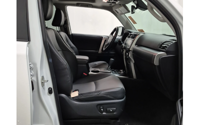 Toyota 4runner SR5 Premium 4WD - автомобили, коли, обяви за нови и употребявани 13