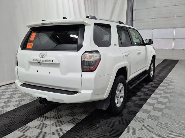 Toyota 4runner SR5 Premium 4WD - автомобили, коли, обяви за нови и употребявани 2