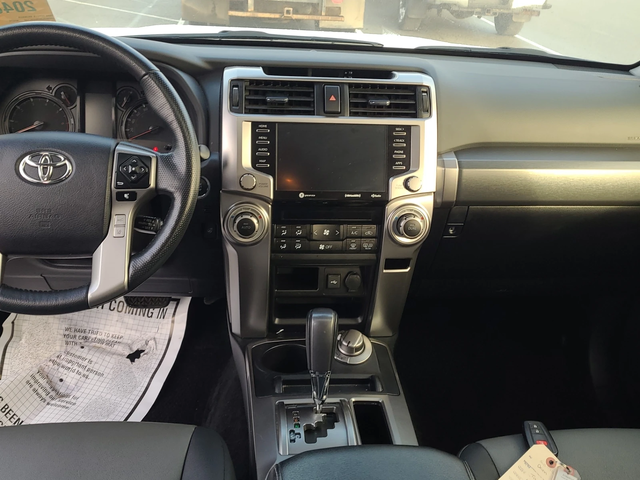 Toyota 4runner SR5 Premium 4WD - автомобили, коли, обяви за нови и употребявани 6