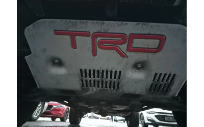 Toyota 4runner TRD Pro 4WD - автомобили, коли, обяви за нови и употребявани 13
