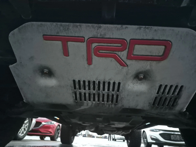 Toyota 4runner TRD Pro 4WD - автомобили, коли, обяви за нови и употребявани 13