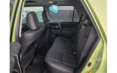 Toyota 4runner TRD Pro 4WD - автомобили, коли, обяви за нови и употребявани 9