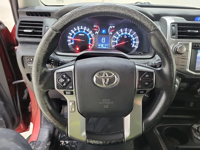 Toyota 4runner SR5 - автомобили, коли, обяви за нови и употребявани 10