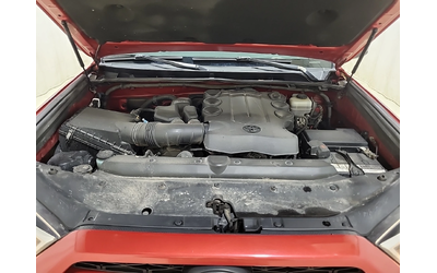 Toyota 4runner SR5 - автомобили, коли, обяви за нови и употребявани 14