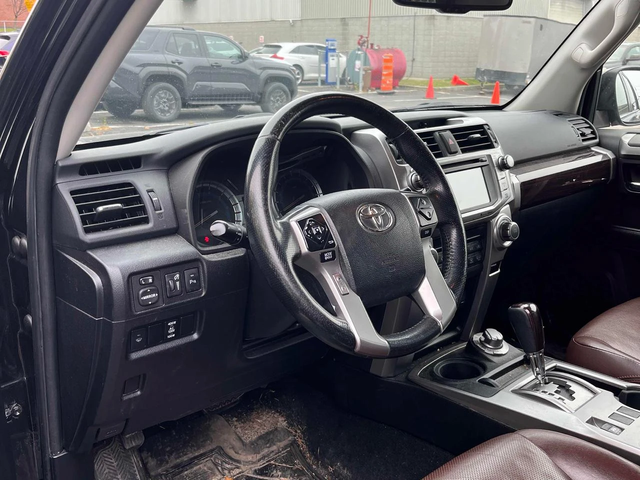 Toyota 4runner SR5* Пано* Камера* Клип на мотор - автомобили, коли, обяви за нови и употребявани 4