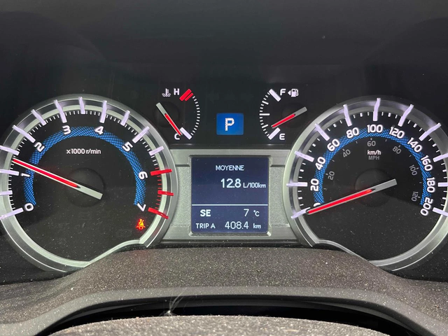 Toyota 4runner SR5* Пано* Камера* Клип на мотор - автомобили, коли, обяви за нови и употребявани 7