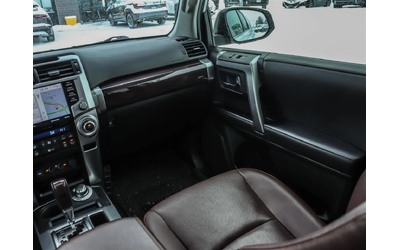 Toyota 4runner AWD CARPLAY С РЕГИСТРАЦИЯ&АВТО К - автомобили, коли, обяви за нови и употребявани 8