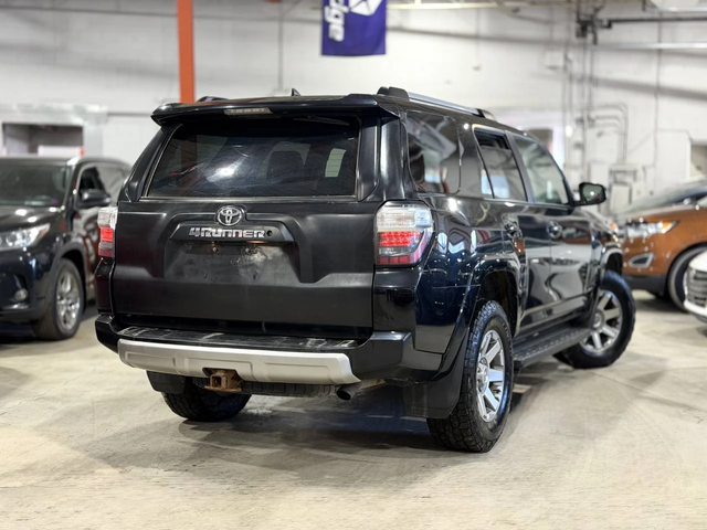 Toyota 4runner SR5| V6 - автомобили, коли, обяви за нови и употребявани 3