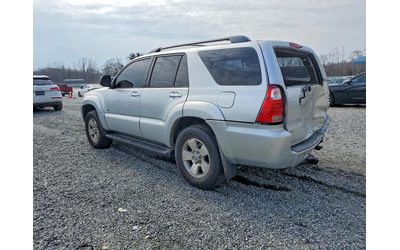toyota-4runner-4-0l-6-rear-wheel-drive - 2
