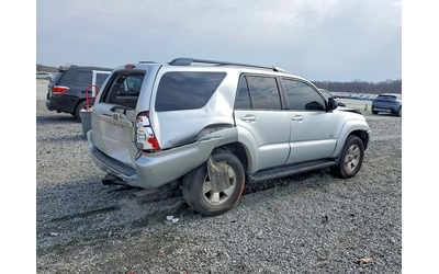 toyota-4runner-4-0l-6-rear-wheel-drive - 3