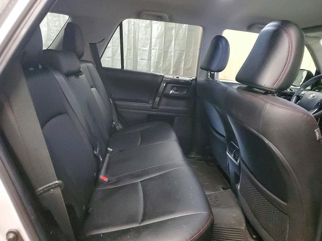 Toyota 4runner 4.0L 6 Rear Wheel Drive w/4x4 - автомобили, коли, обяви за нови и употребявани 10