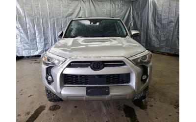 toyota-4runner-4-0l-6-rear-wheel-drive-w-4x4 - 4