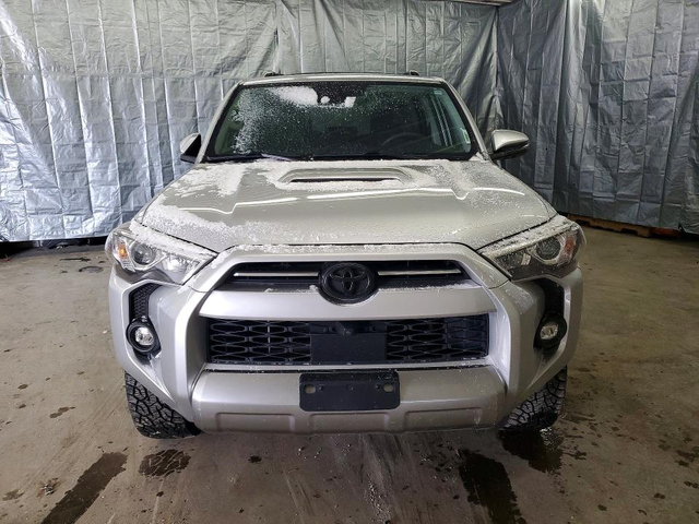 Toyota 4runner 4.0L 6 Rear Wheel Drive w/4x4 - автомобили, коли, обяви за нови и употребявани 4