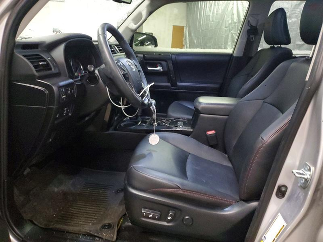 Toyota 4runner 4.0L 6 Rear Wheel Drive w/4x4 - автомобили, коли, обяви за нови и употребявани 6