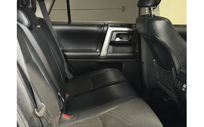 Toyota 4runner 4.0* V6* ПОДГРЕВ* КАМЕРА* КЕЙЛЕС* LANE* ASSIST - автомобили, коли, обяви за нови и употребявани 12