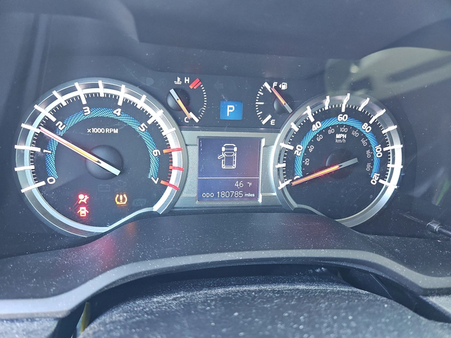 Toyota 4runner 4.0* V6* ПОДГРЕВ* КАМЕРА* КЕЙЛЕС* LANE* ASSIST - автомобили, коли, обяви за нови и употребявани 8