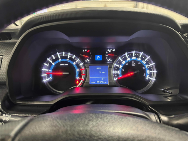 Toyota 4runner 4.0* V6* ПОДГРЕВ* КАМЕРА* КЕЙЛЕС* - автомобили, коли, обяви за нови и употребявани 11