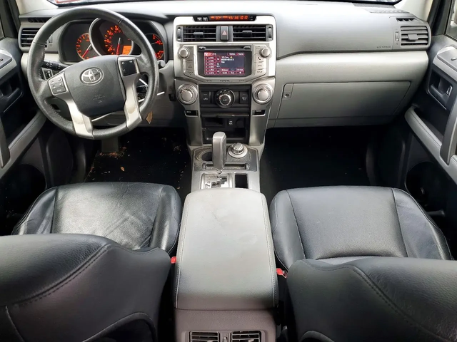 Toyota 4runner SR5 4X4 - автомобили, коли, обяви за нови и употребявани 7