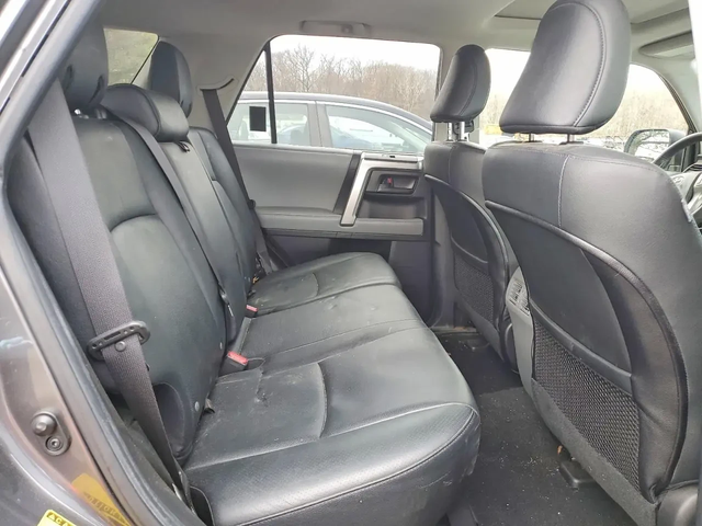 Toyota 4runner SR5 4X4 - автомобили, коли, обяви за нови и употребявани 8