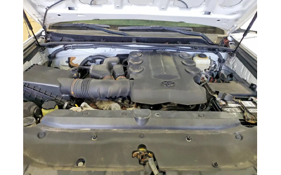 Toyota 4runner SR5 4X4 - автомобили, коли, обяви за нови и употребявани 11