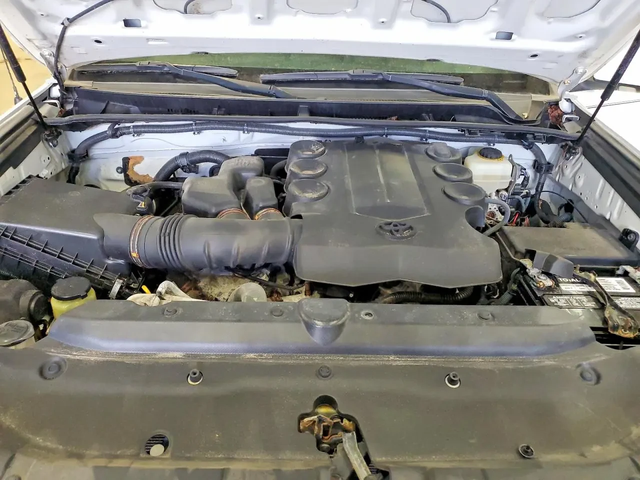 Toyota 4runner SR5 4X4 - автомобили, коли, обяви за нови и употребявани 11