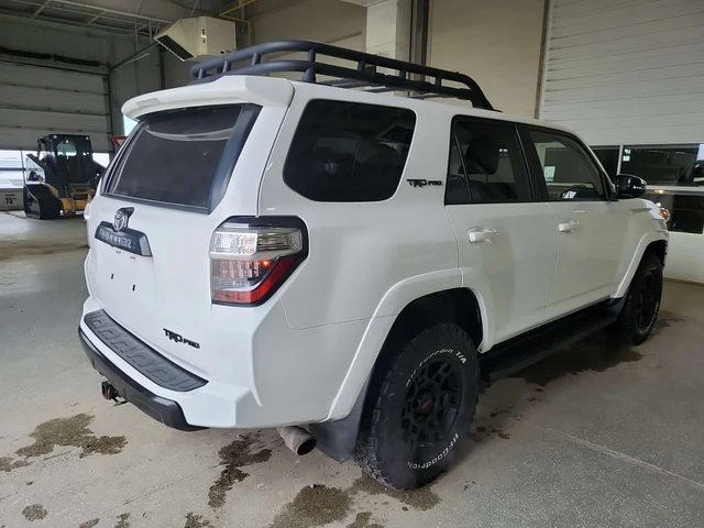 Toyota 4runner ПОДГРЕВИ| ПАНОРАМА| 2 КЛЮЧА| - автомобили, коли, обяви за нови и употребявани 2