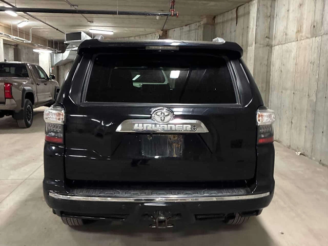 Toyota 4runner * SR5 * ШИБИДАХ * КЛИП НА МОТОРА - автомобили, коли, обяви за нови и употребявани 4