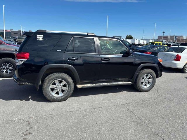 Toyota 4runner | SR5 | PANO | CARFAX - автомобили, коли, обяви за нови и употребявани 2