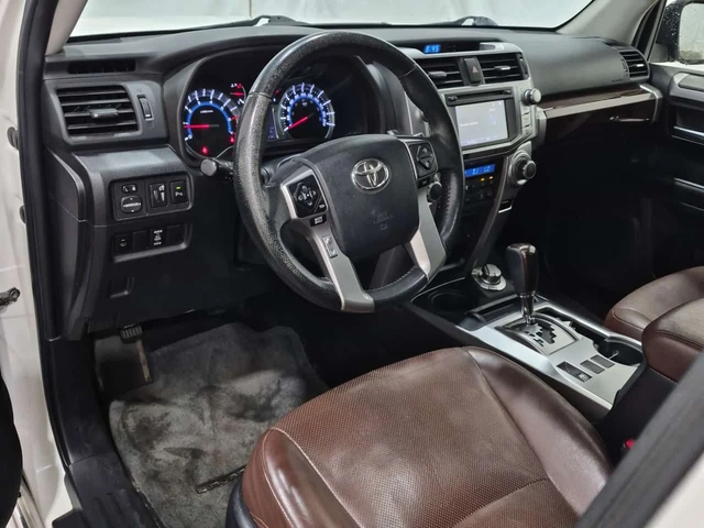 Toyota 4runner * LIMITED * ШИБИДАХ* КАМЕРА* КОЖА* - автомобили, коли, обяви за нови и употребявани 10